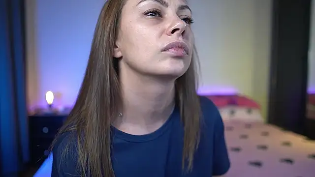 TiffanyPierce online show from October 6, 2025, 8:09 pm