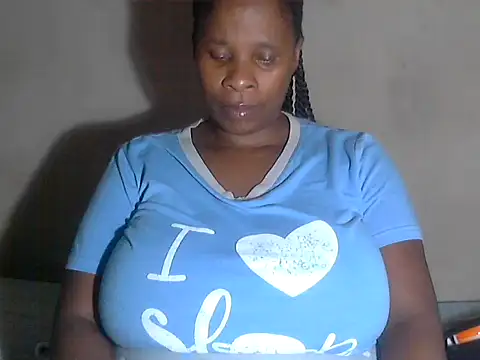 Snapshot of Choco-Coco10 chatting on November 5, 2025, 6:27 am Choco-Coco10 online show from November 5, 2025, 6:27 am