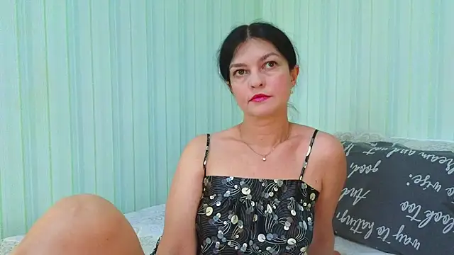  Lily  online show from March 31, 2026, 7:32 am