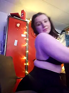 NikiFm online show from February 19, 2025, 2:23 am