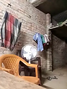 Snapshot of hq9870a chatting on October 27, 2025, 10:49 am hq9870a online show from October 27, 2025, 10:49 am