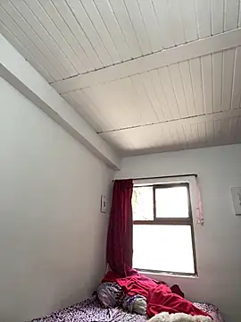 AlondraDiossa03 online show from April 9, 2026, 4:35 pm