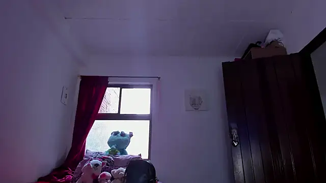 AlondraDiossa03 online show from April 13, 2026, 2:54 pm