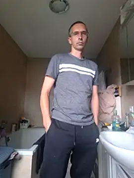 Snapshot of Geiler-boy313 chatting on June 1, 2026, 1:55 pm Geiler-boy313 online show from June 1, 2026, 1:55 pm