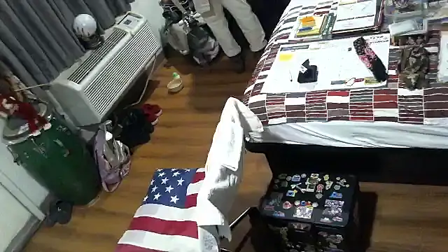 mycock2474u online show from November 28, 2025, 4:56 am