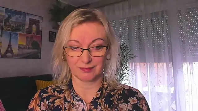 Snapshot of vanessa_chat chatting on February 12, 2026, 2:17 pm vanessa chat online show from February 12, 2026, 2:17 pm