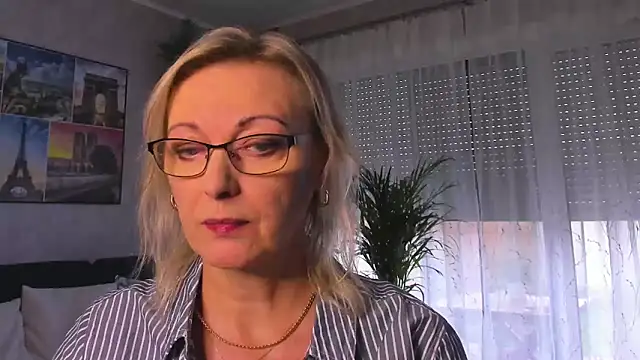 Snapshot of vanessa_chat chatting on October 16, 2025, 1:30 pm vanessa chat online show from October 16, 2025, 1:30 pm