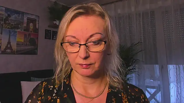 Snapshot of vanessa_chat chatting on November 26, 2025, 2:39 pm vanessa chat online show from November 26, 2025, 2:39 pm