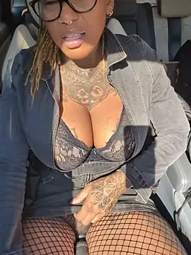 Snapshot of DarkDea chatting on November 14, 2025, 11:14 am DarkDea online show from November 14, 2025, 11:14 am