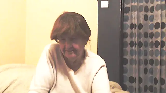 MioritaHard online show from December 18, 2025, 10:02 pm