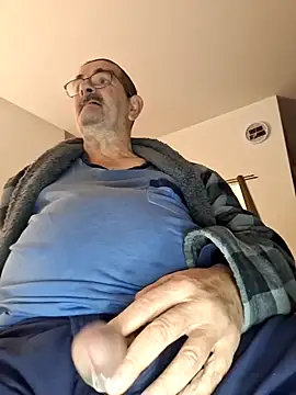 Snapshot of silvio-aus-luzern-CH chatting on December 28, 2024, 6:39 am silvio-aus-luzern-CH online show from December 28, 2024, 6:39 am