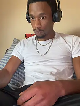 Tristris100 online show from September 15, 2025, 4:40 pm