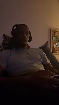 Tristris100 online show from October 28, 2025, 12:22 am