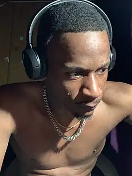 Tristris100 online show from December 11, 2024, 12:54 am