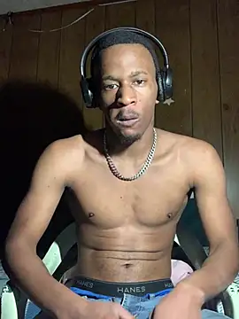 Tristris100 online show from December 13, 2024, 11:28 pm