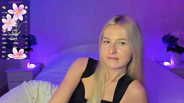 AnnaCarrera online show from October 30, 2025, 10:17 pm