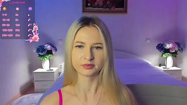 AnnaCarrera online show from March 28, 2026, 8:32 pm