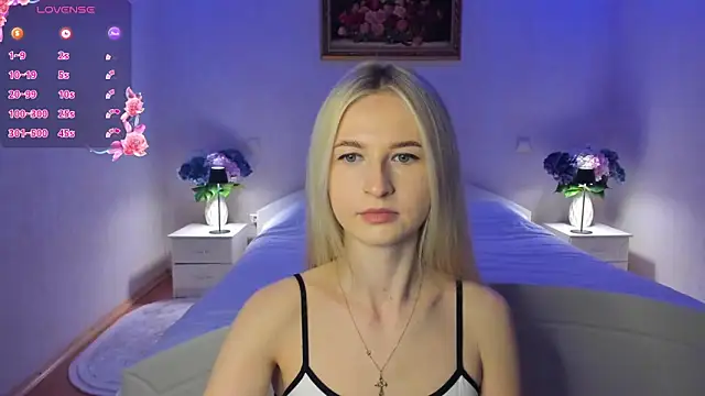 AnnaCarrera online show from May 13, 2026, 6:26 pm