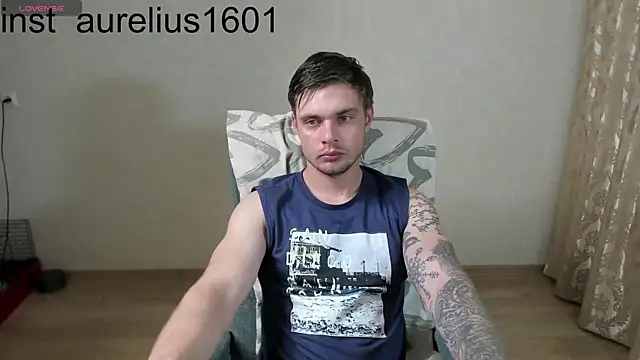 maks wolfis online show from June 15, 2026, 10:20 pm