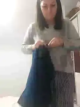 AlexandraGiogio online show from December 3, 2024, 4:33 pm