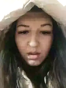 AlexandraGiogio online show from January 3, 2025, 8:01 pm