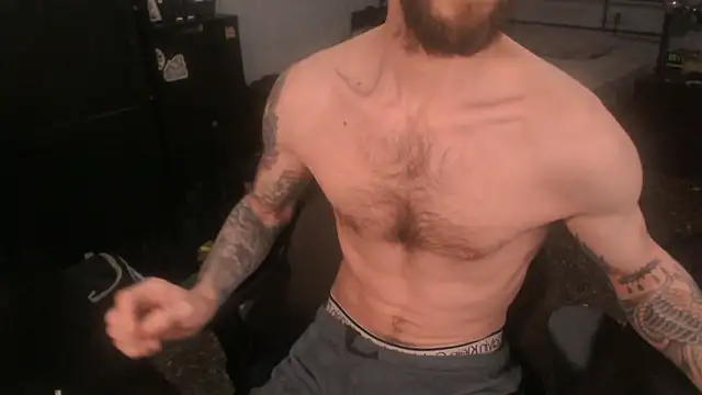 SexxxyLouis online show from March 8, 2026, 10:40 am