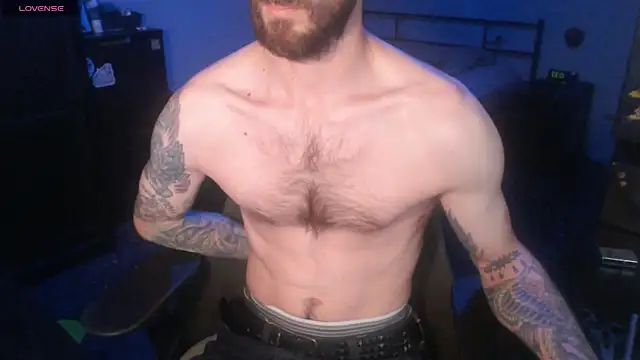 SexxxyLouis online show from October 6, 2025, 8:37 am