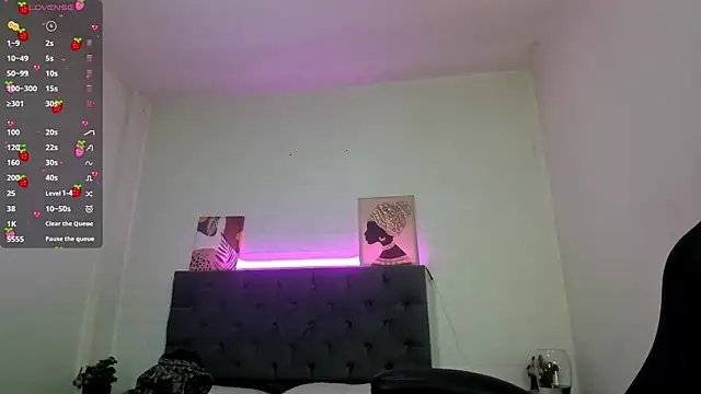 Ellie Alves online show from November 27, 2025, 2:28 pm