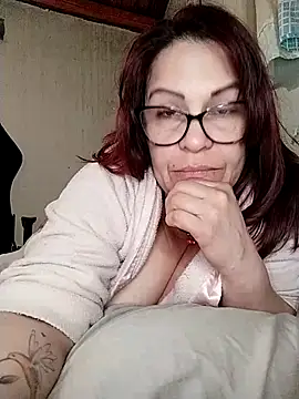 Snapshot of AyantiPonz79 chatting on September 13, 2025, 3:06 am AyantiPonz79 online show from September 13, 2025, 3:06 am