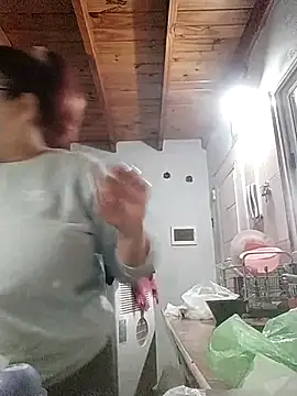 Snapshot of AyantiPonz79 chatting on November 8, 2025, 4:10 pm AyantiPonz79 online show from November 8, 2025, 4:10 pm