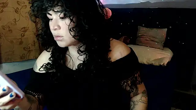 Snapshot of ANGELIQUE_KLANE chatting on October 3, 2025, 4:25 am ANGELIQUE KLANE online show from October 3, 2025, 4:25 am