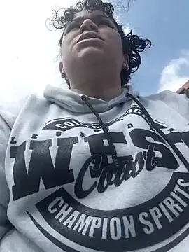 ANGELIQUE KLANE online show from March 14, 2026, 2:34 pm