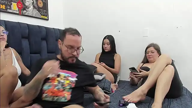 sgmr online show from November 30, 2025, 2:07 pm