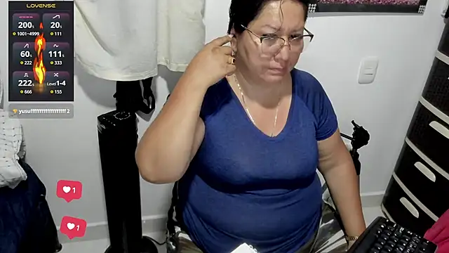 Brenda Berck  online show from October 25, 2025, 1:16 am