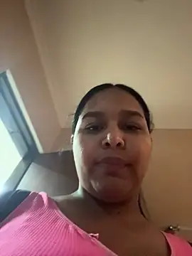 Fancyxlove online show from July 6, 2026, 12:23 pm