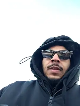 bigdickjojo69 online show from February 6, 2026, 10:50 pm