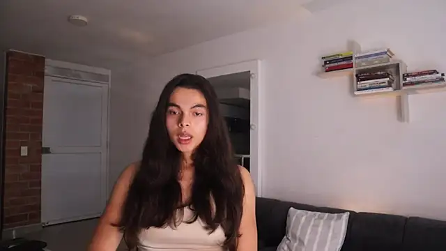  Vahos  online show from November 3, 2025, 5:16 pm