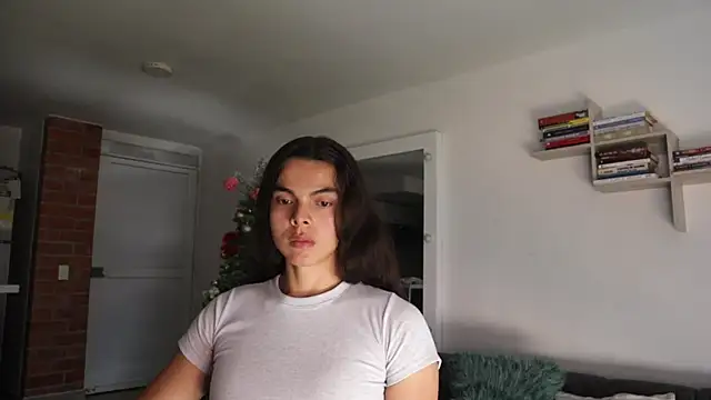  Vahos  online show from December 18, 2025, 6:12 pm