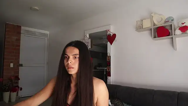  Vahos  online show from February 24, 2026, 7:04 pm