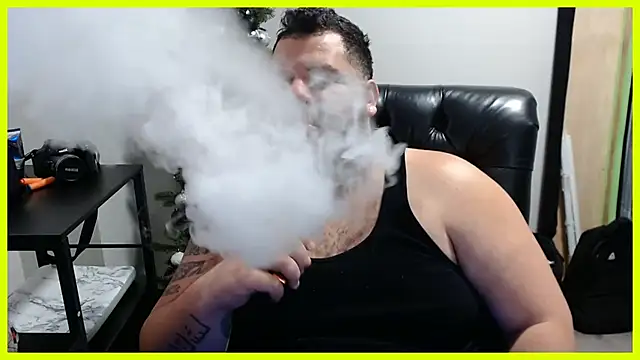 Snapshot of Gabihotxxx1 chatting on January 3, 2025, 2:51 pm Gabihotxxx1 online show from January 3, 2025, 2:51 pm