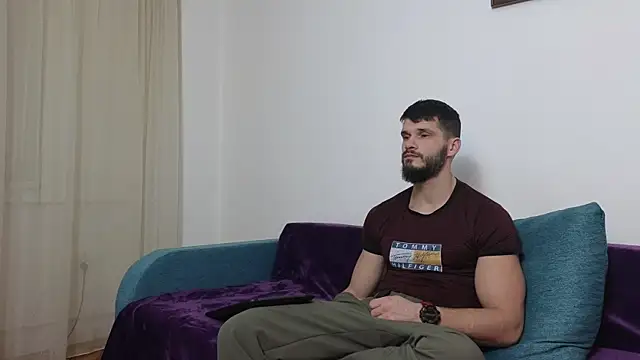 MauroTwin online show from February 19, 2025, 7:48 pm