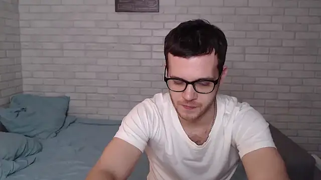 Alexxx horny online show from March 9, 2025, 8:21 pm