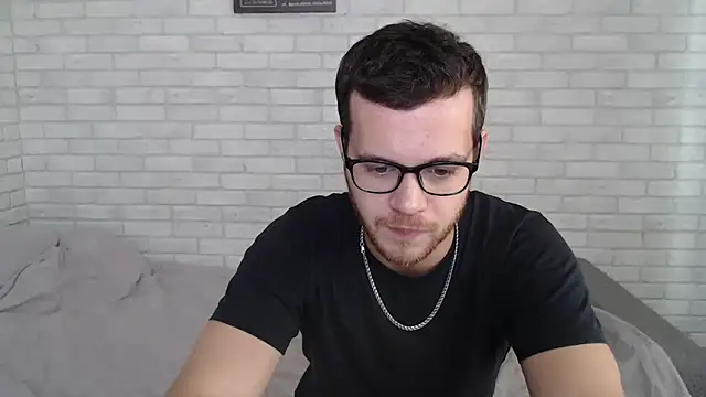 Alexxx horny online show from October 1, 2025, 6:29 am