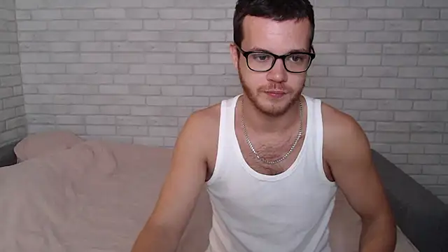 Alexxx horny online show from September 18, 2025, 7:44 am