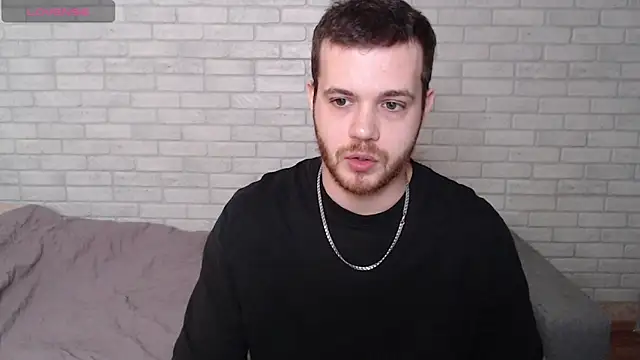Snapshot of Alexxx_horny chatting on April 29, 2026, 10:19 am Alexxx horny online show from April 29, 2026, 10:19 am