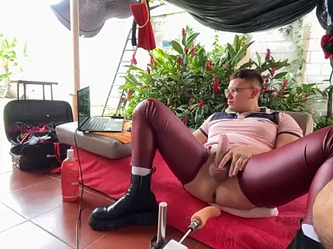 simon and david online show from September 18, 2025, 4:32 pm