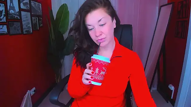 AnaMills online show from February 10, 2026, 10:14 am