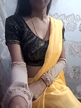 Snapshot of Mini865433 chatting on February 1, 2025, 2:05 am Mini865433 online show from February 1, 2025, 2:05 am