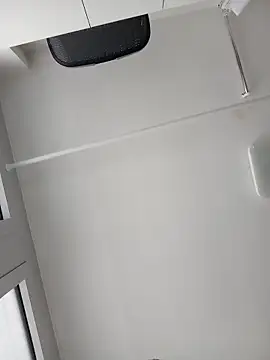 Snapshot of NiceHunter89 chatting on October 29, 2025, 9:41 am NiceHunter89 online show from October 29, 2025, 9:41 am