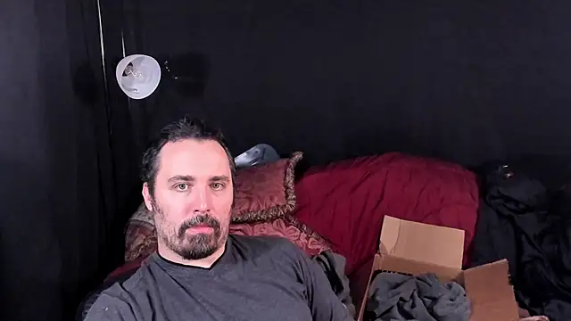 Metalstud online show from November 28, 2025, 8:31 pm